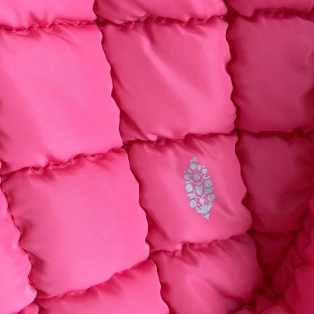 Free People FP Movement Quilted Carryall Bubblegum Pink - Factory Sealed - Picture 15 of 16